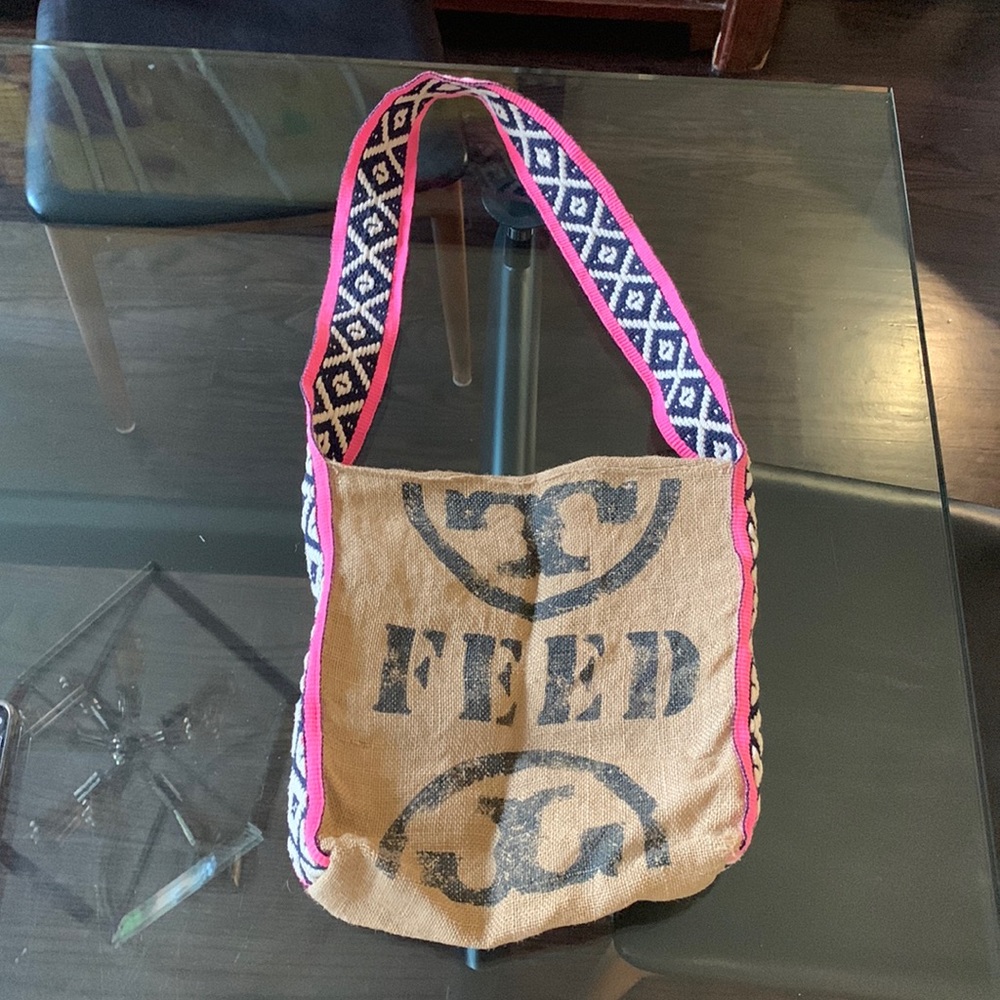 Tory Burch feed holt Renfrew limited Edition Burlap cross body bag